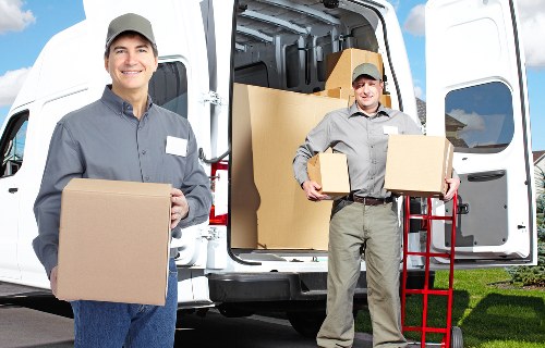 Cost-effective moving solutions with Islington Storage